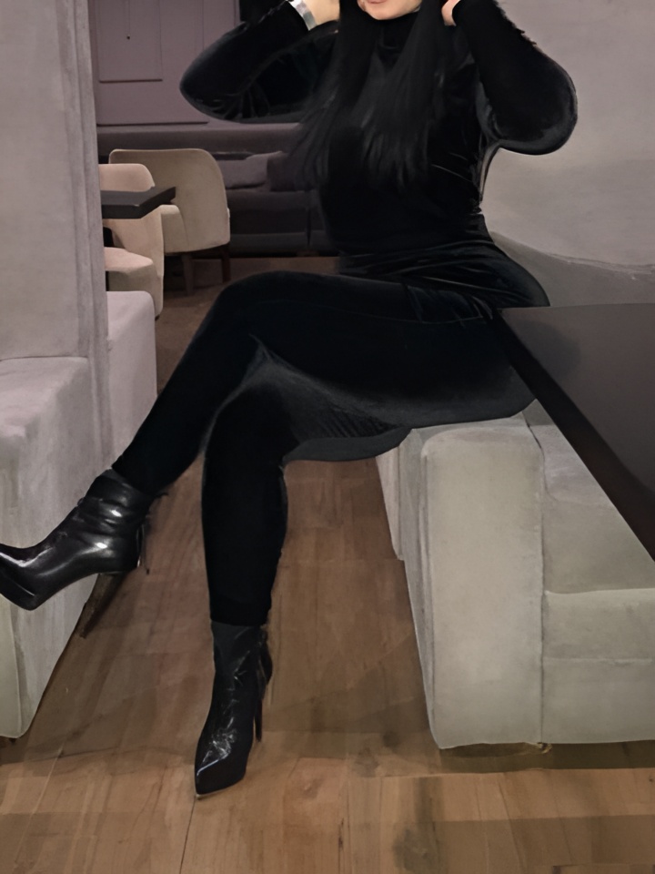 Ева привлекальеная девушка из Ирбита цена от 2500 руб