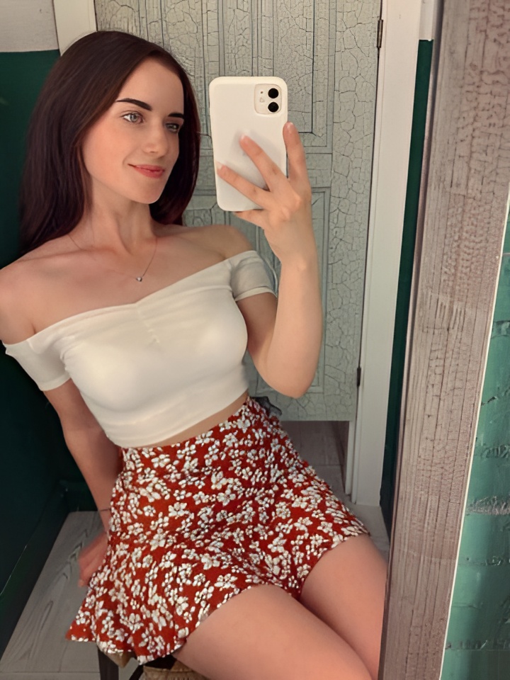 Ида привлекальеная девушка из Ирбита цена от 3000 руб