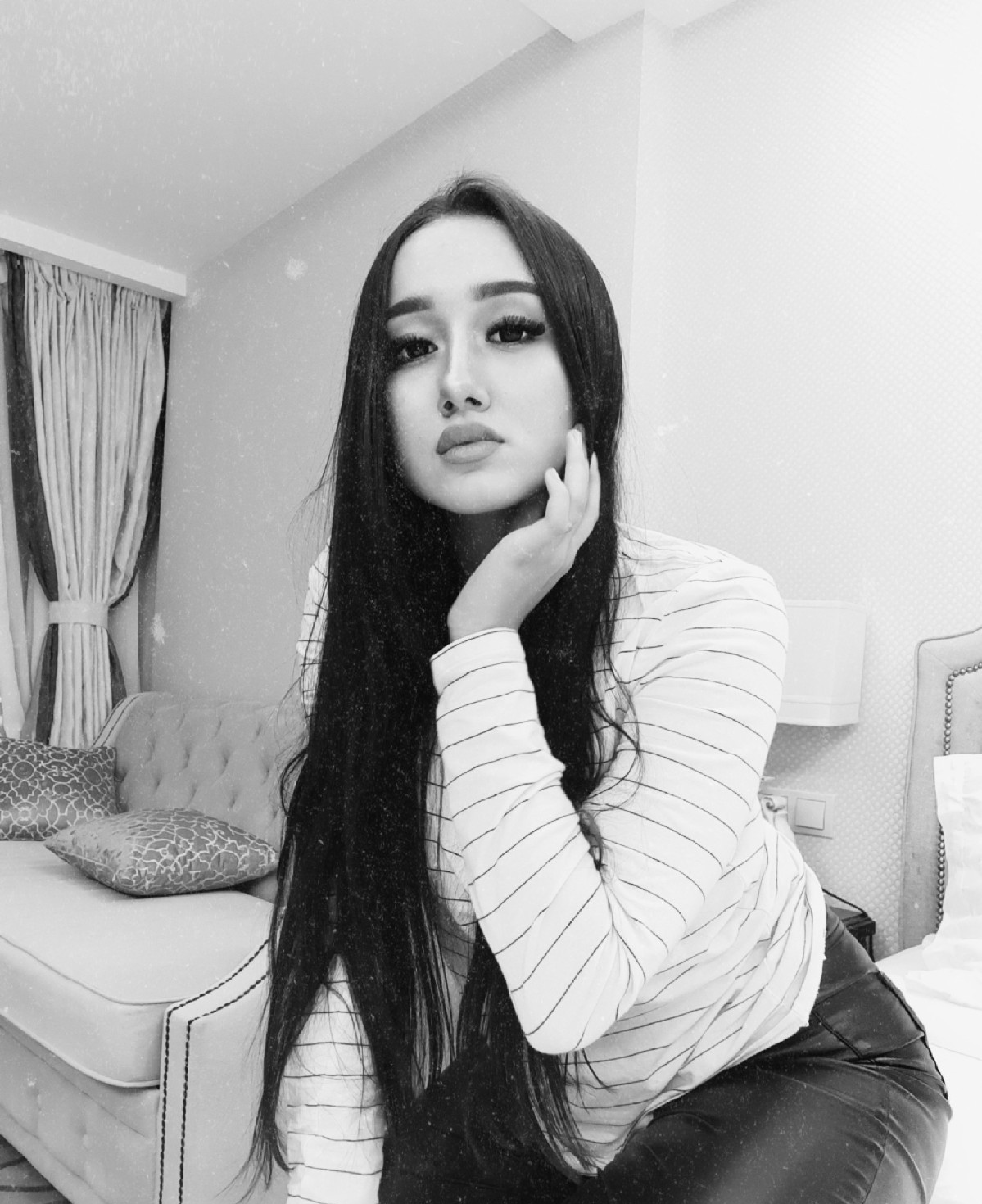 Светланка привлекательная девушка из Ирбита цена от 3500 руб