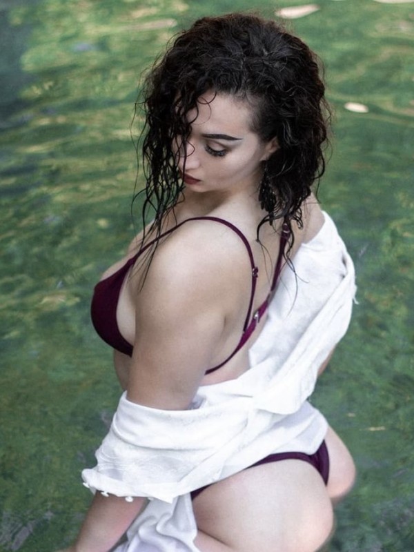 🎥 Лиза привлекательная девушка из Ирбита цена от 8000 руб